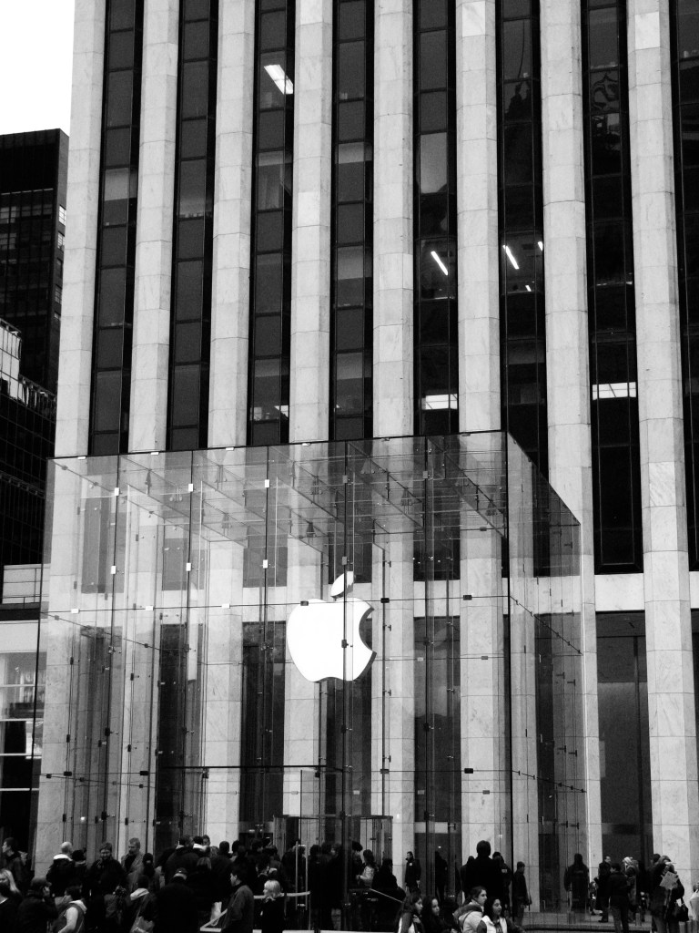 Apple Store at 5th Avenue, New York with a crowd of people out the front